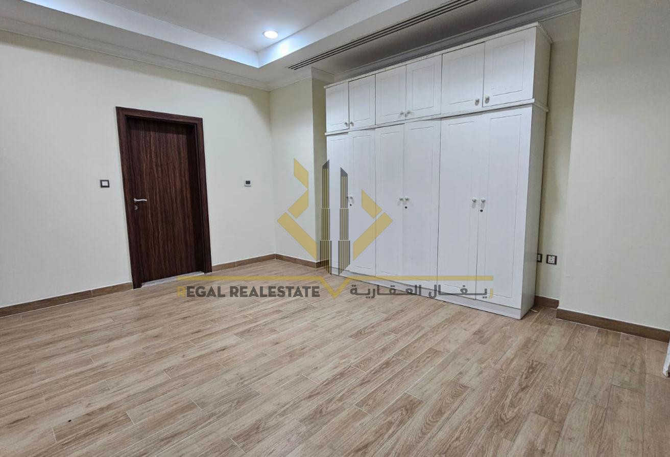 Luxurious 2-Bedroom Apartment in Porto Arabia