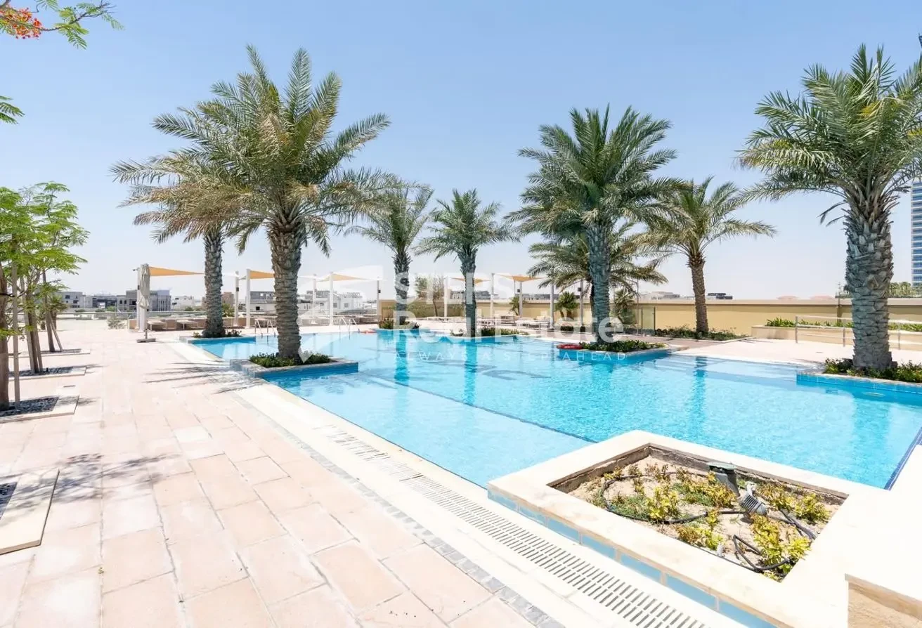 Brand New Apartment with Balcony and Sea View - Apartment in Burj DAMAC Waterfront