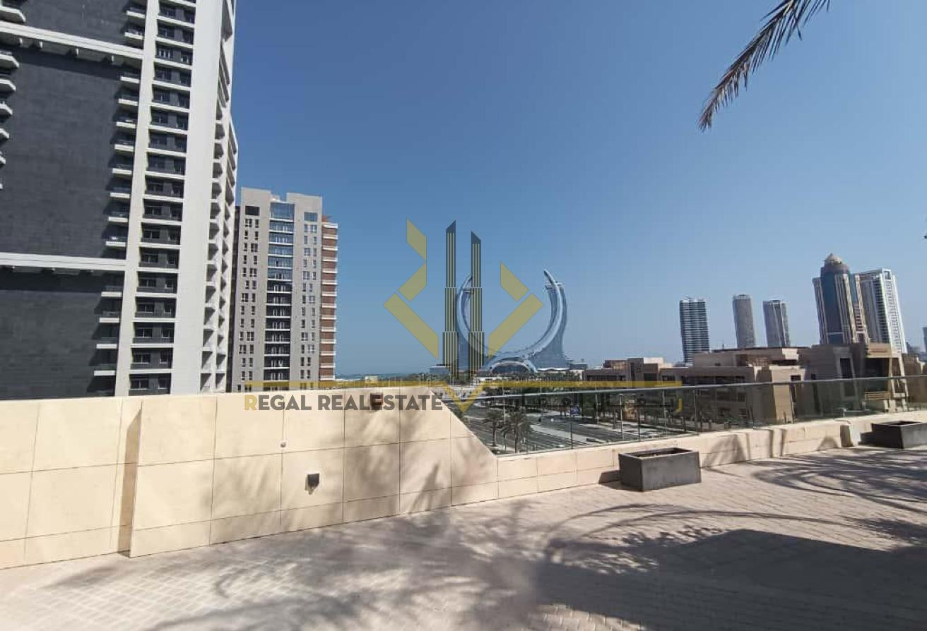 2-Bedroom Apartment in Lusail Marina with city vi