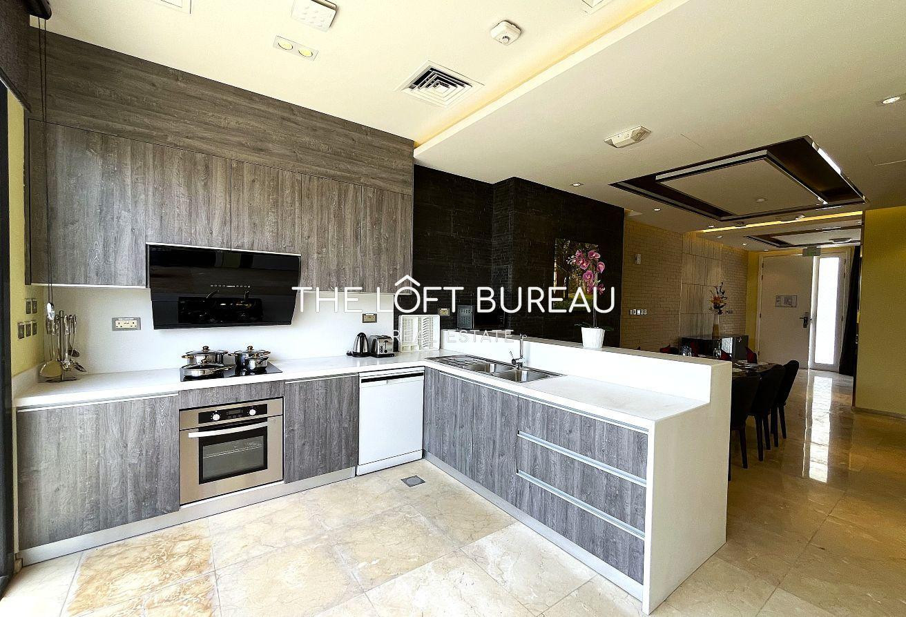 Fully Furnished 4 Bed + Maid Villa in Umm Al Amad - Villa in Q City Compound