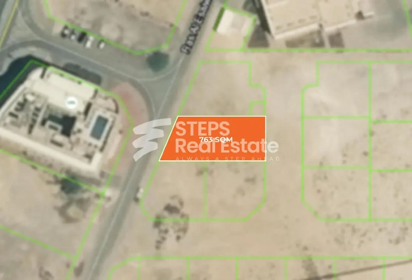 Buildable Land for Residential Use in Al Wakrah - Labor Camp in Al Wakair