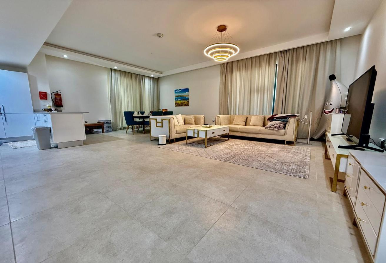 Full sea view / very spacious two bedrooms