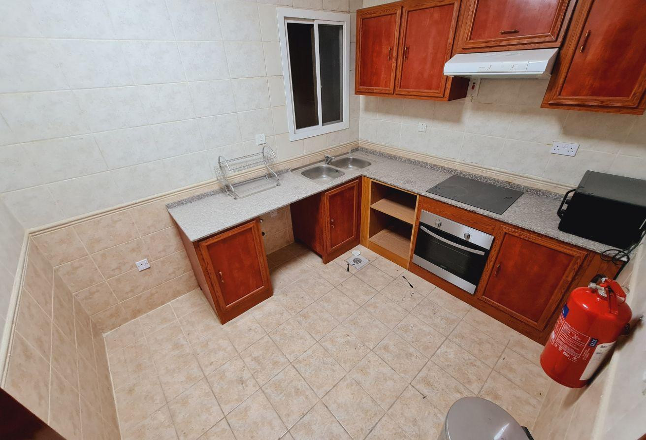 FF 2BR Apartment in Fereej Abdel Aziz BILLS INC.