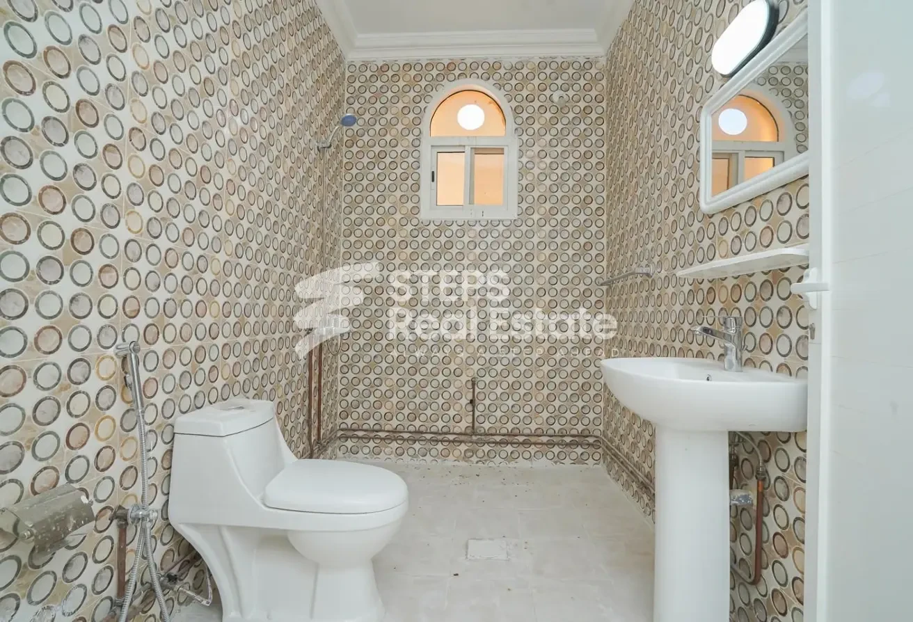 Spacious 7BHK Villa for Sale in Al Thumama - Villa in Al Hadara Street