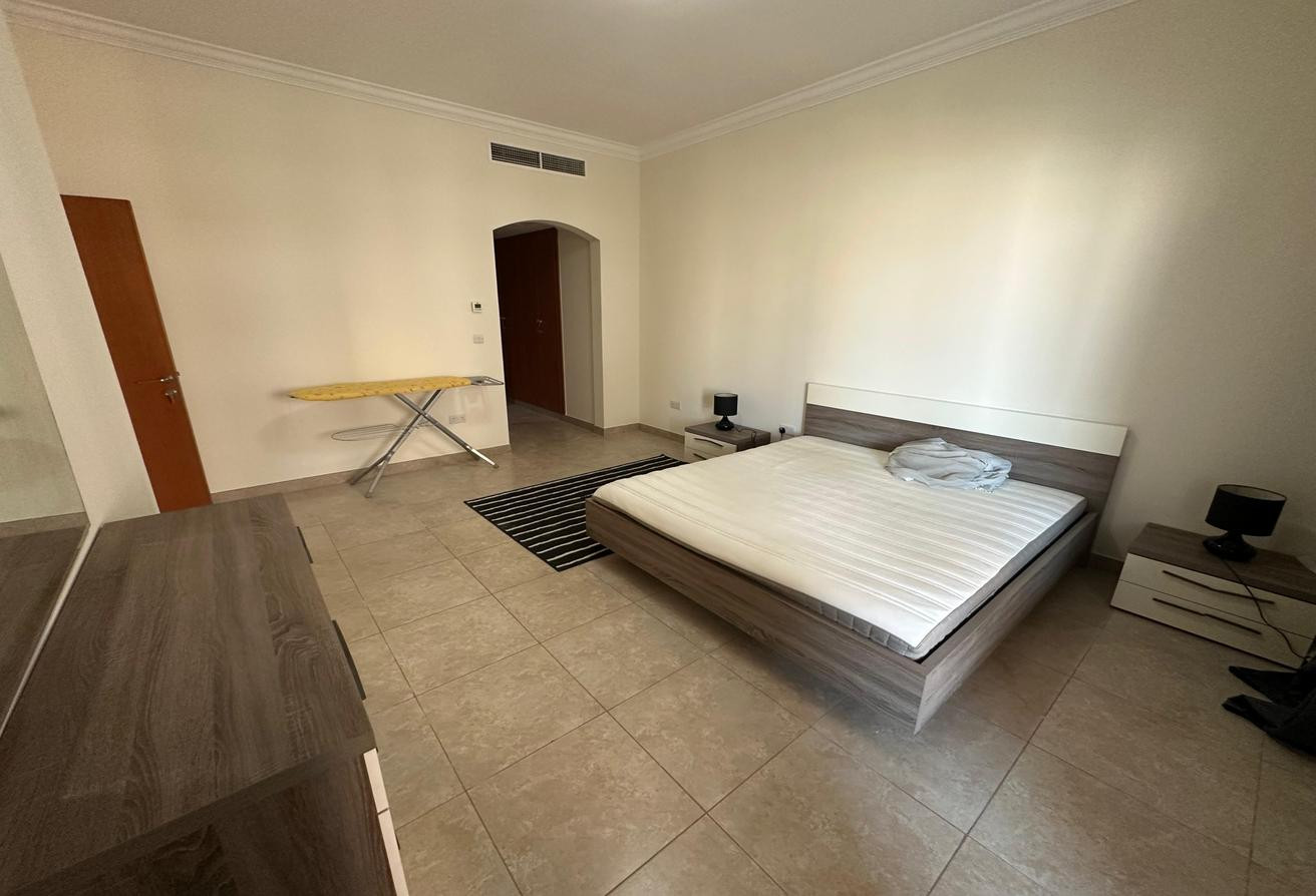 Elegant FF 2BHK Apartment for Sale in The Pearl - Apartment in West Porto Drive