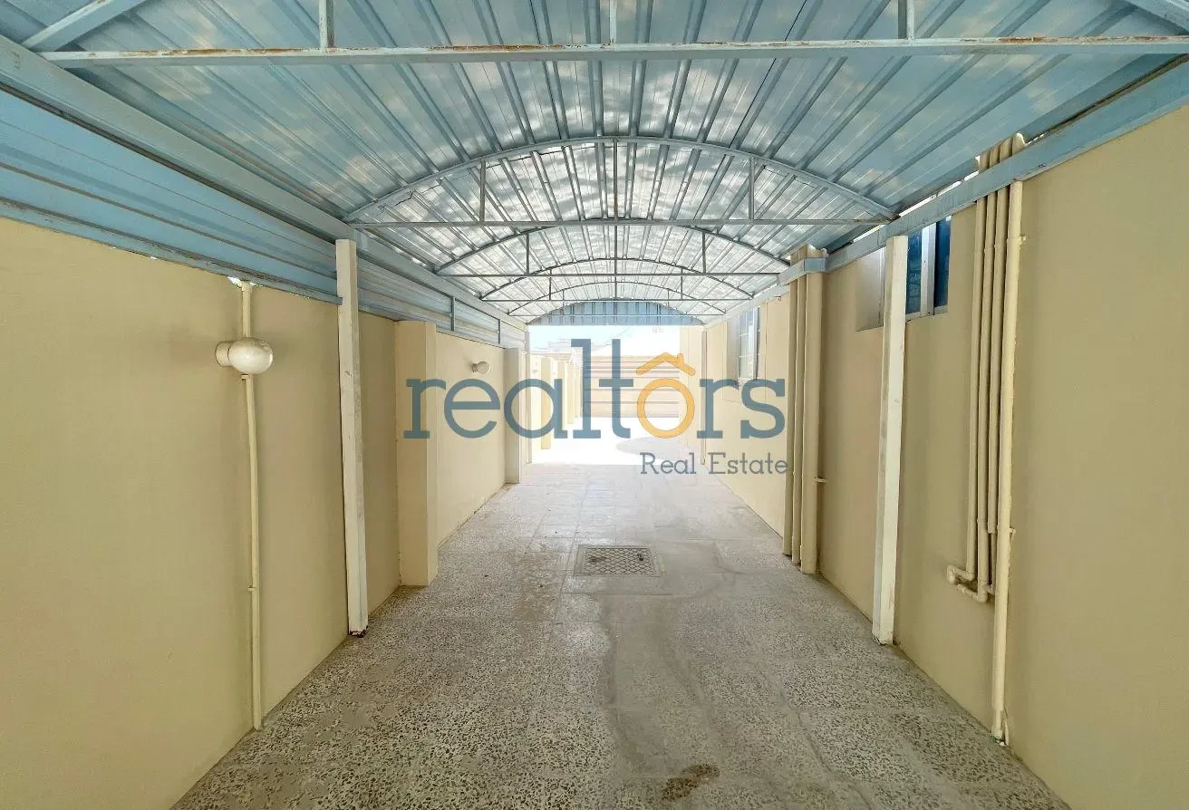 Spacious and Luxury 5 + Maid Standalone Villa - Villa in Al Waab Street