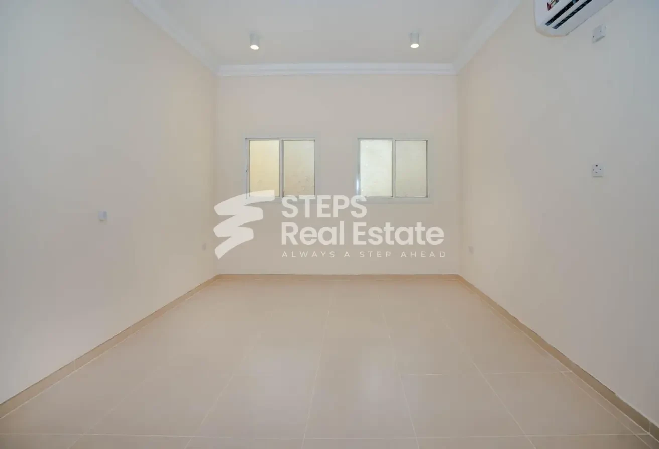 Semi-Detached Villa with Maid&#39;s Room in Nuaija - Villa in Al Nuaija