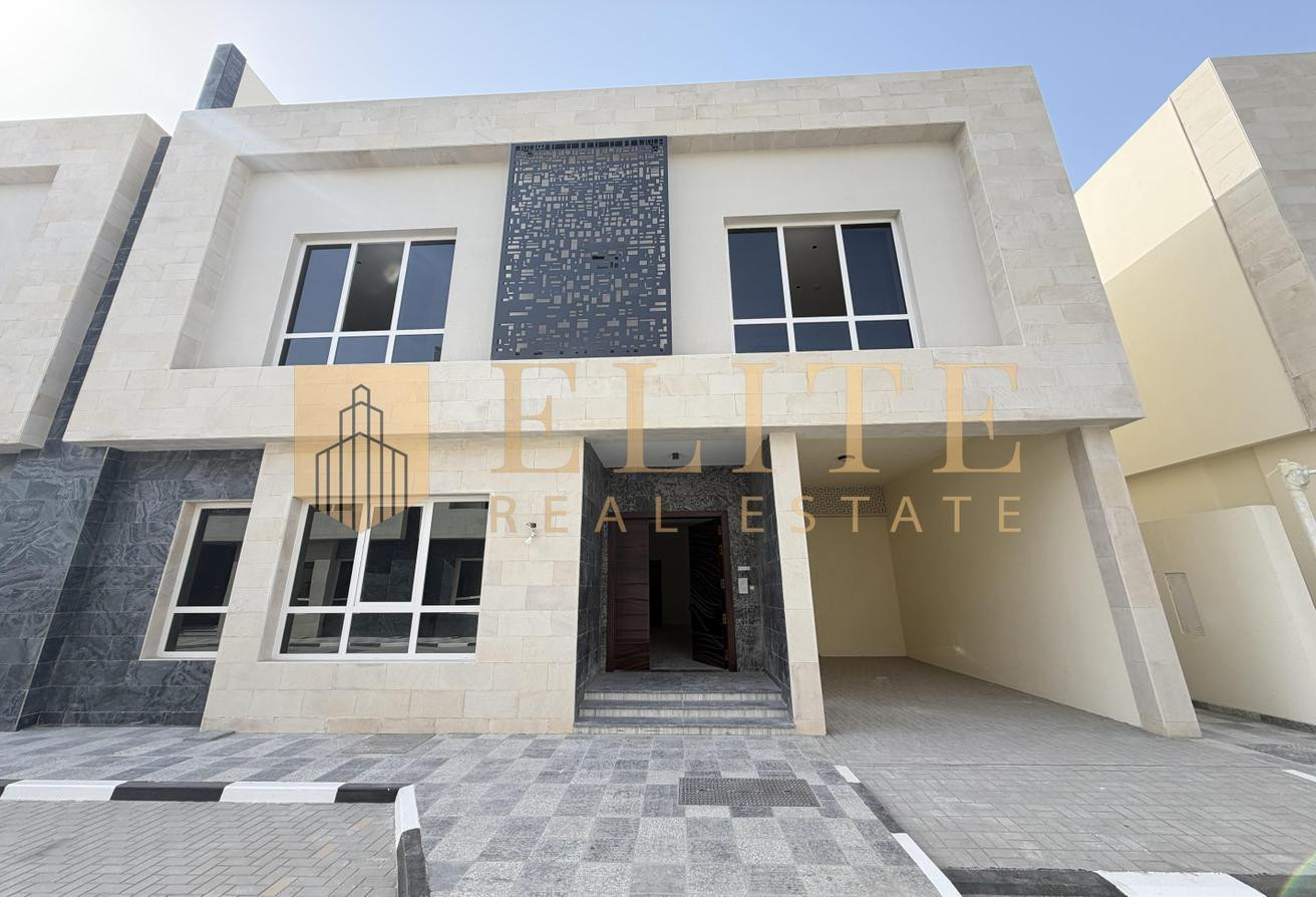 Brand New 7 Bedroom Villa | All Master | Backyard