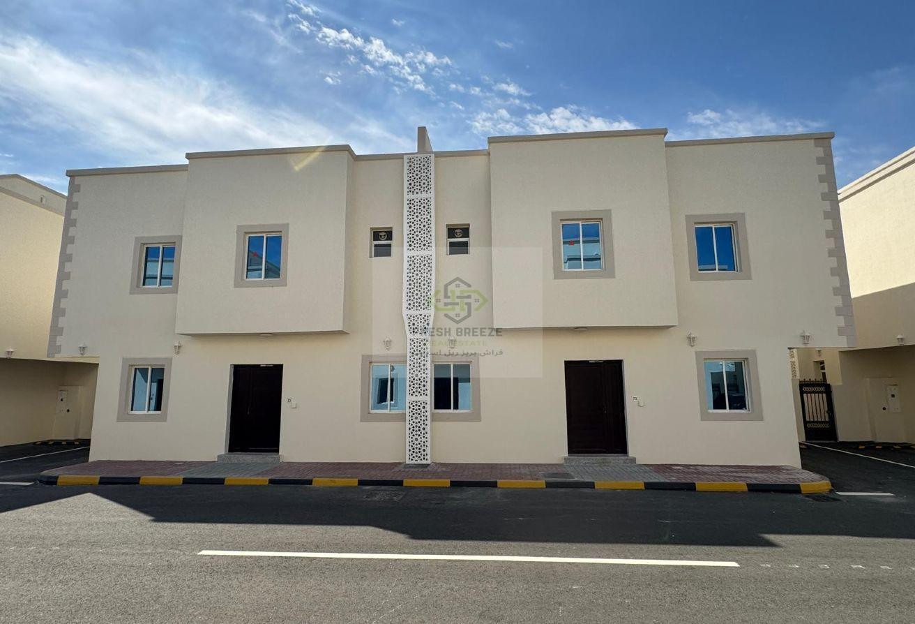 Spacious villa 6 Bedrooms Al Kheesa NO COMMISSION