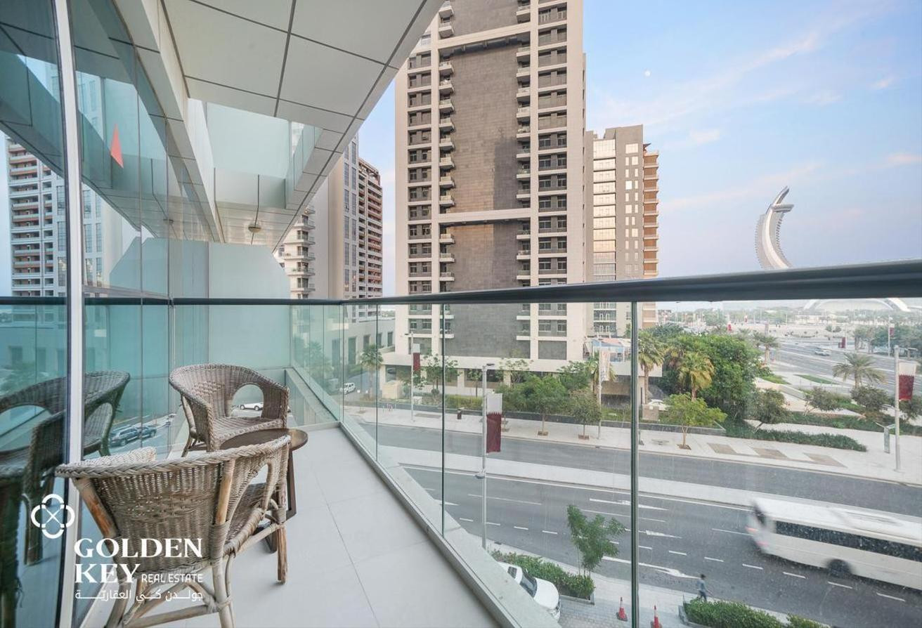 1 BHK for sale| Sea View + Title deed with balcony - Apartment in Lusail City