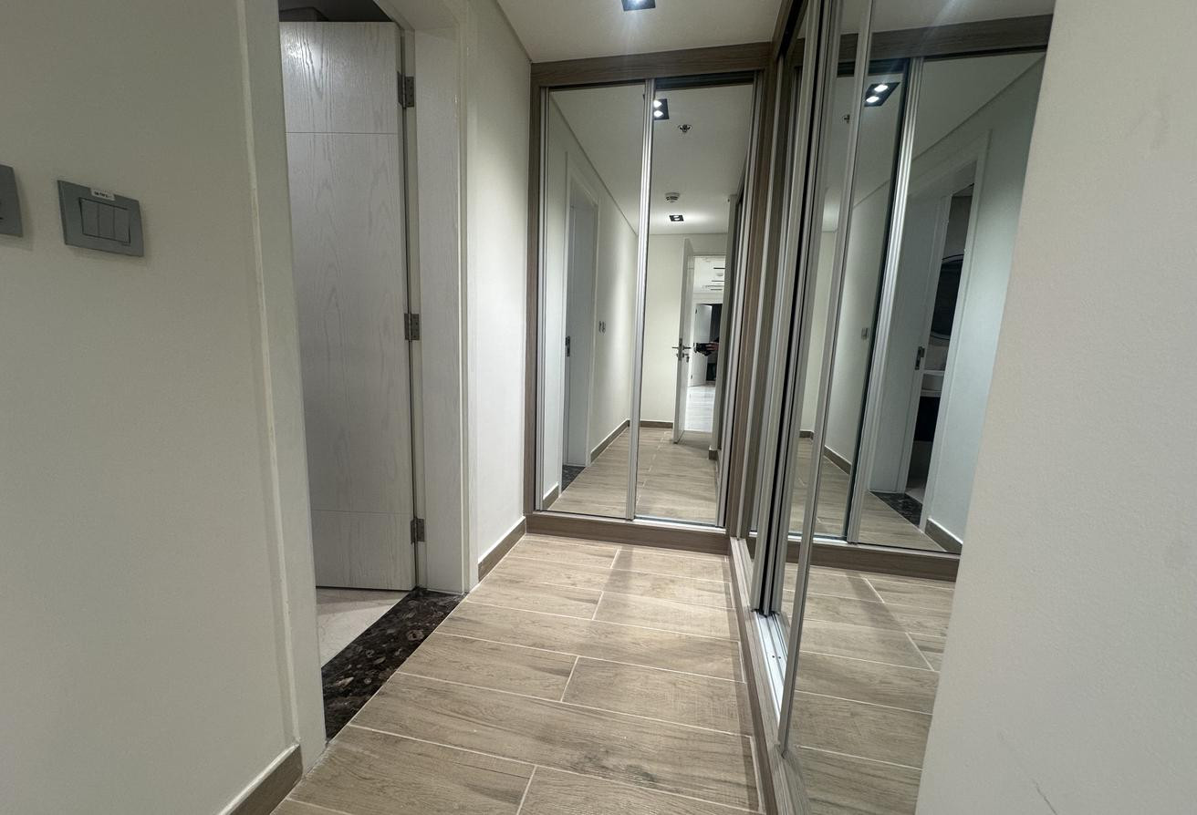 SPACIOUS 3BHK | BALCONY | NEW YASMIN AREA - Apartment in Artan Residence Apartments Fox Hills 150