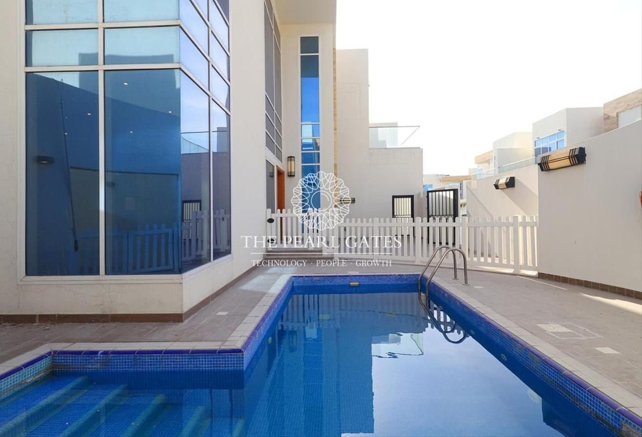 Private Pool | High Ceiling | 5 Bedroom Villa - Villa in Wadi Al Shaheeniya Street