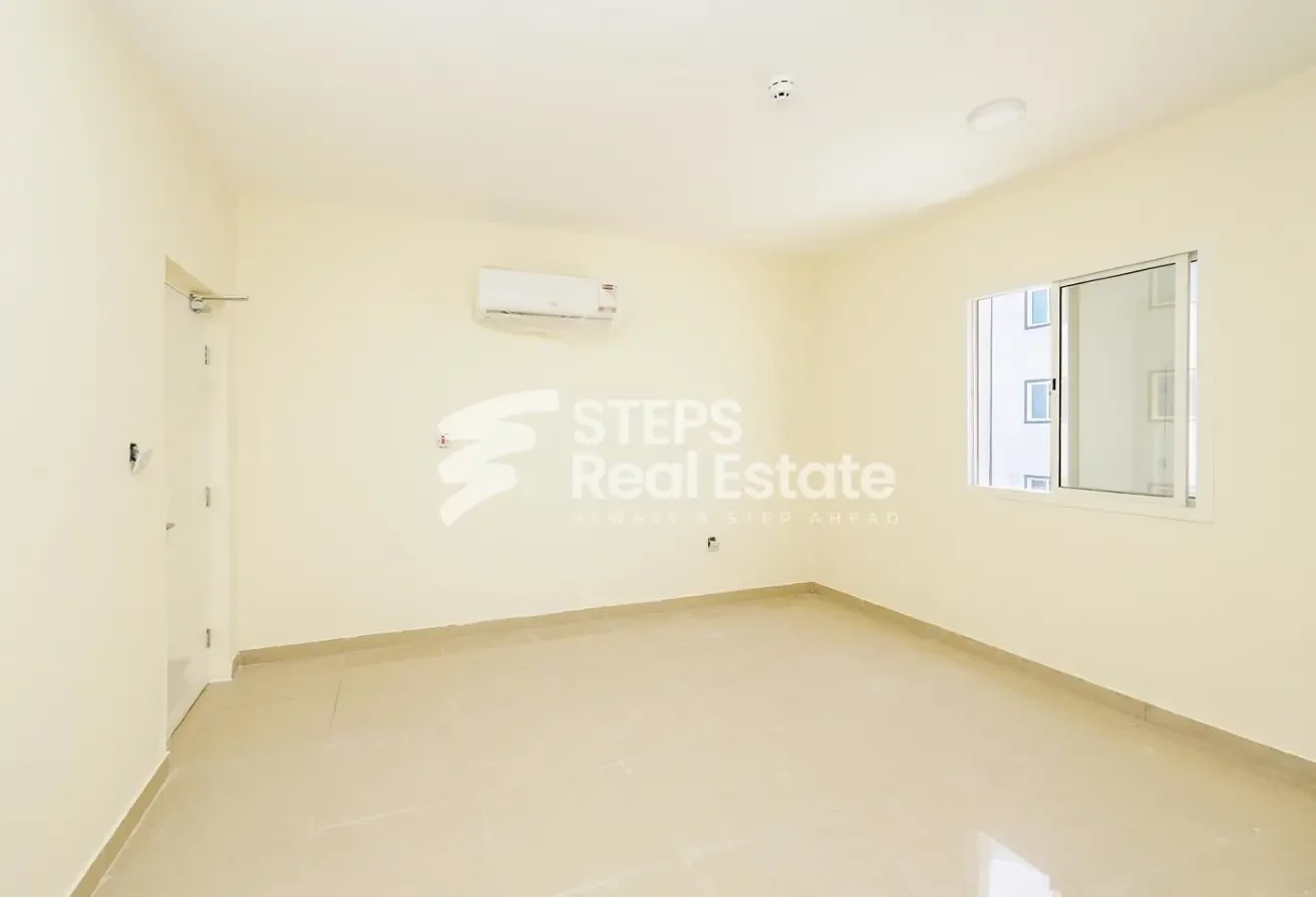Brand New Labor Camp for Rent in Birkat Al Awamer - Labor Camp in East Industrial Street