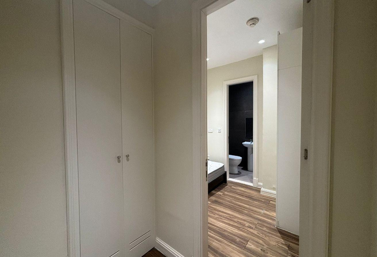 BRAND NEW | FF | 2 MONTH FREE| BILLS INCLUDED - Apartment in Floresta Gardens