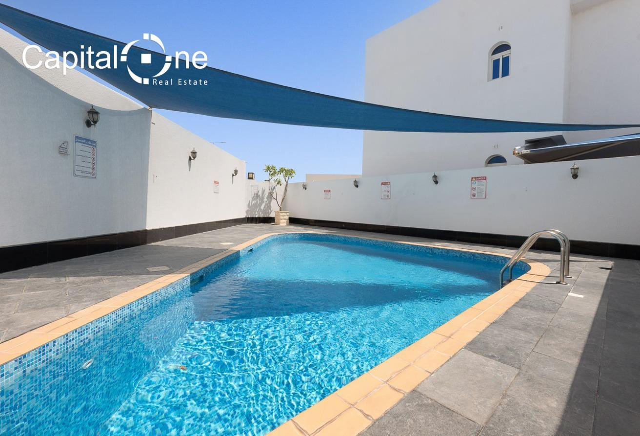 STYLISH AND MODERN 5 BHK FAMILY VILLA | SF