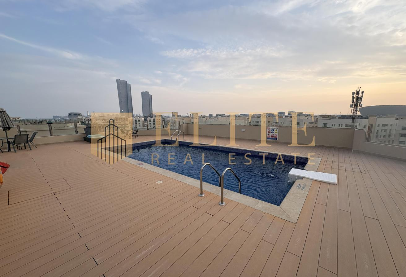 2 Bed | Semi furnished | Town house | Porto