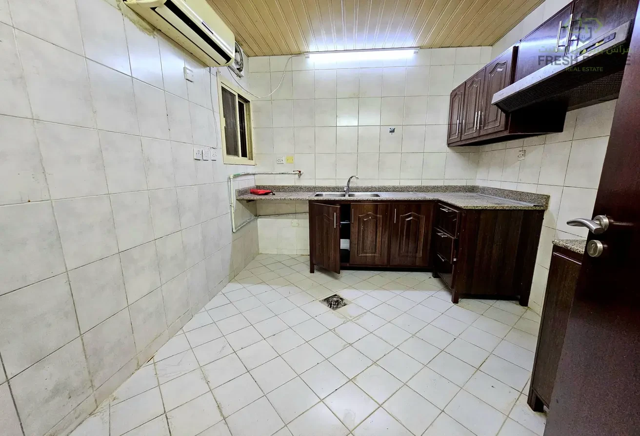 Spacious 3-Bedroom For Family In Prime Location - Apartment in Al Mansoura