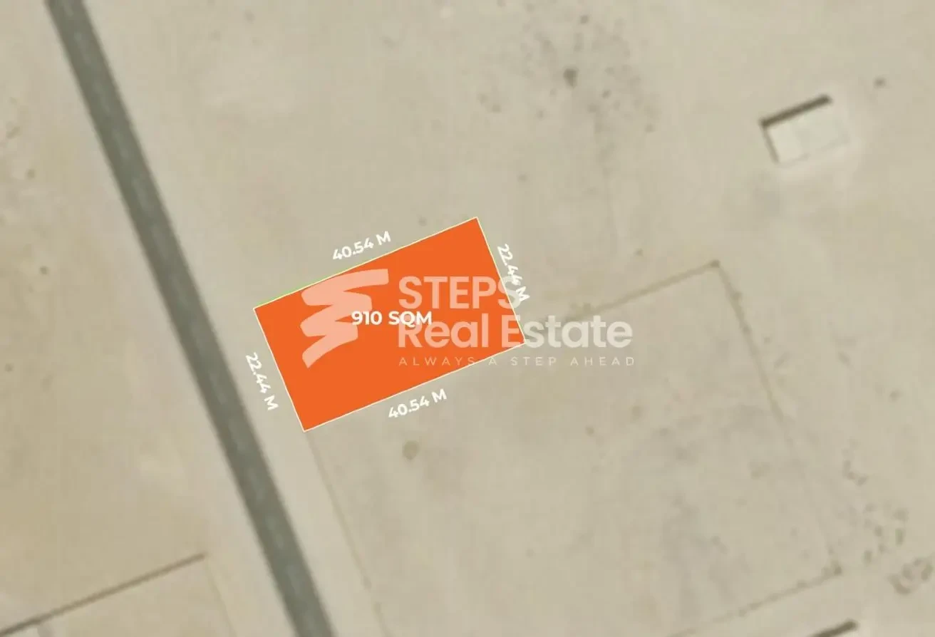 Buildable Residential Land in Al Thumama - Labor Camp in Al Thumama