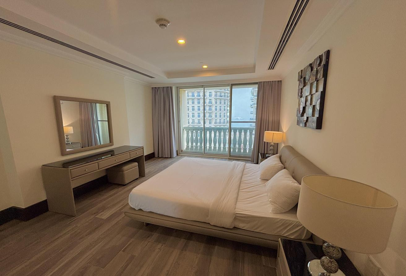 Furnished 3BHK+Office Apartment in The Pearl