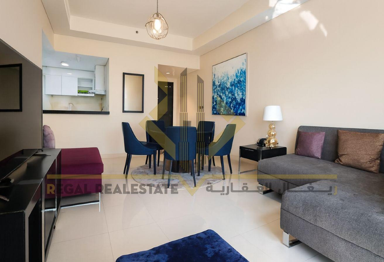 Luxurious Apartment with Bills and Sea View