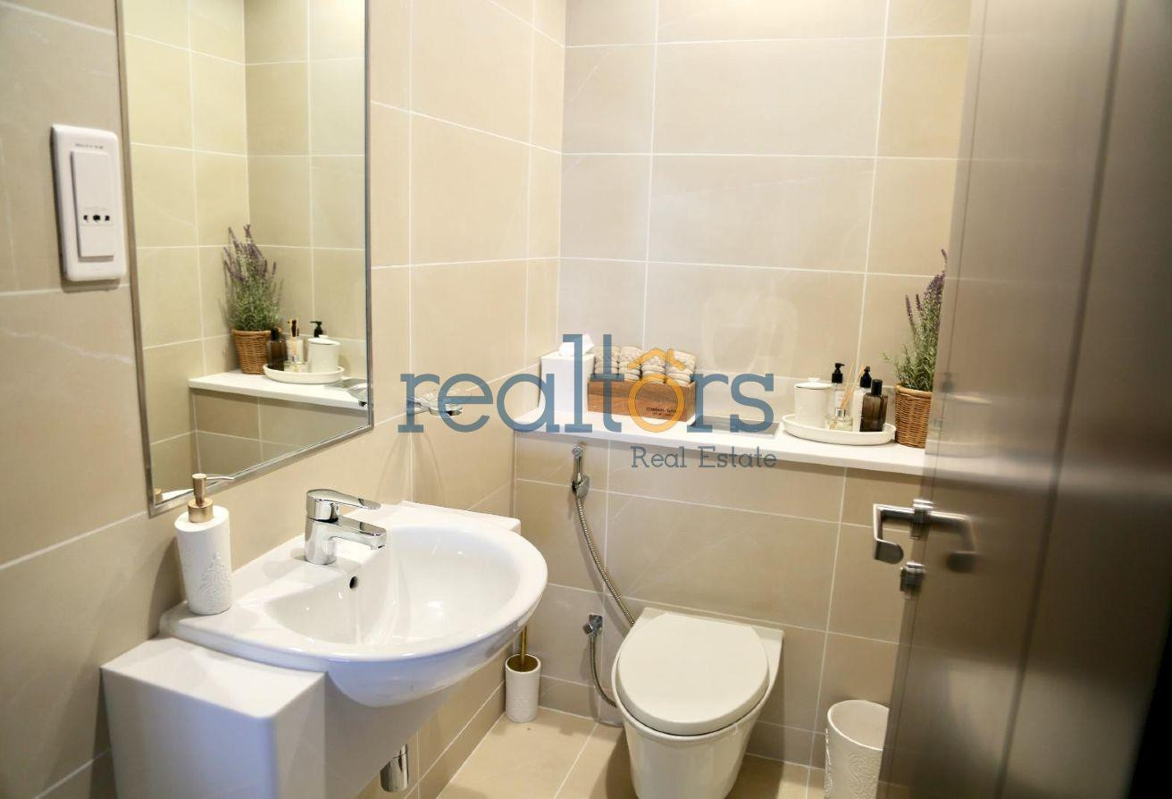 Modern style luxury fully furnished 1 bedroom unit - Apartment in Al Mutahidah Tower