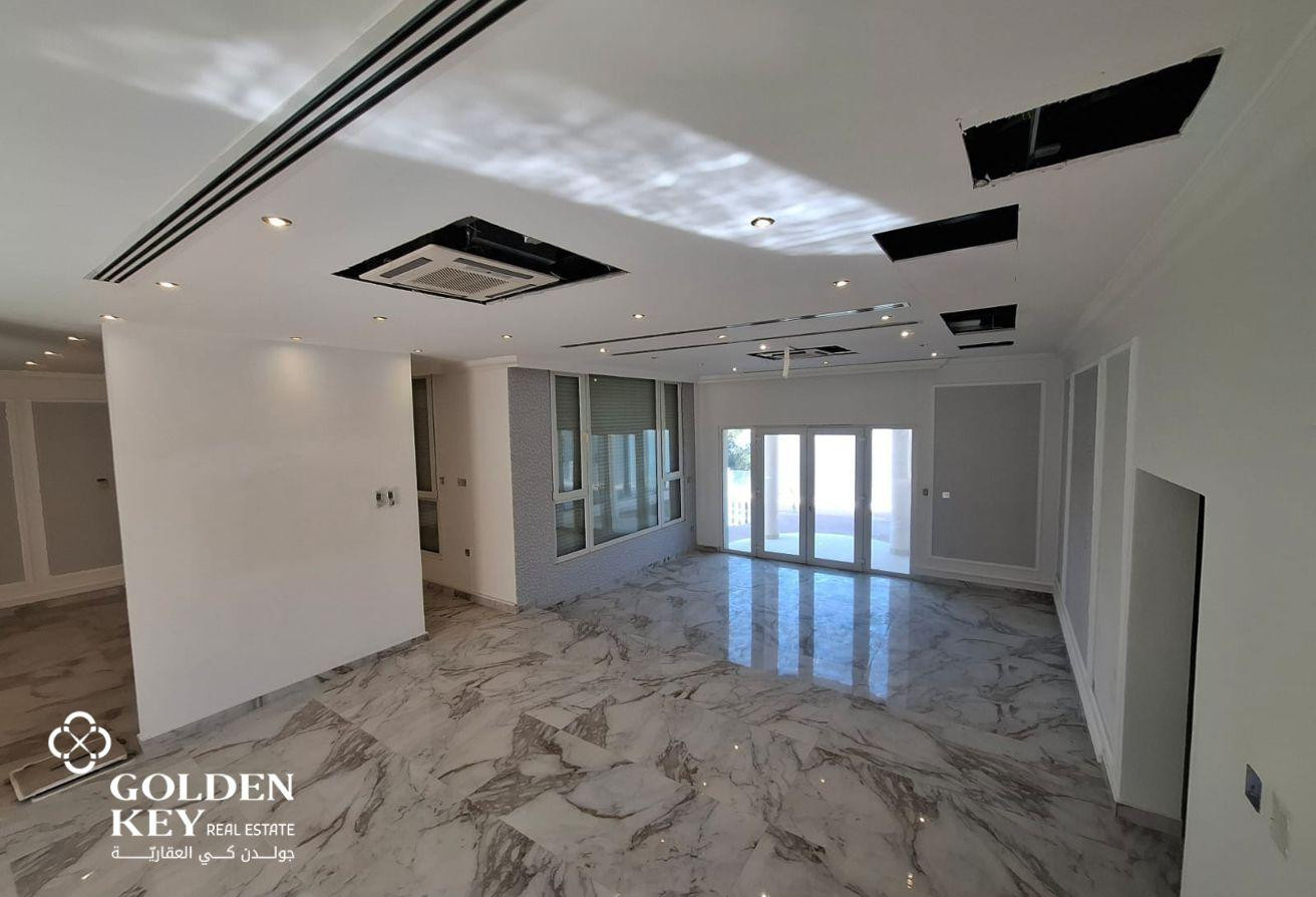 5BR Beachfront Villa | Private Pool and Beach - Villa in West Bay Lagoon