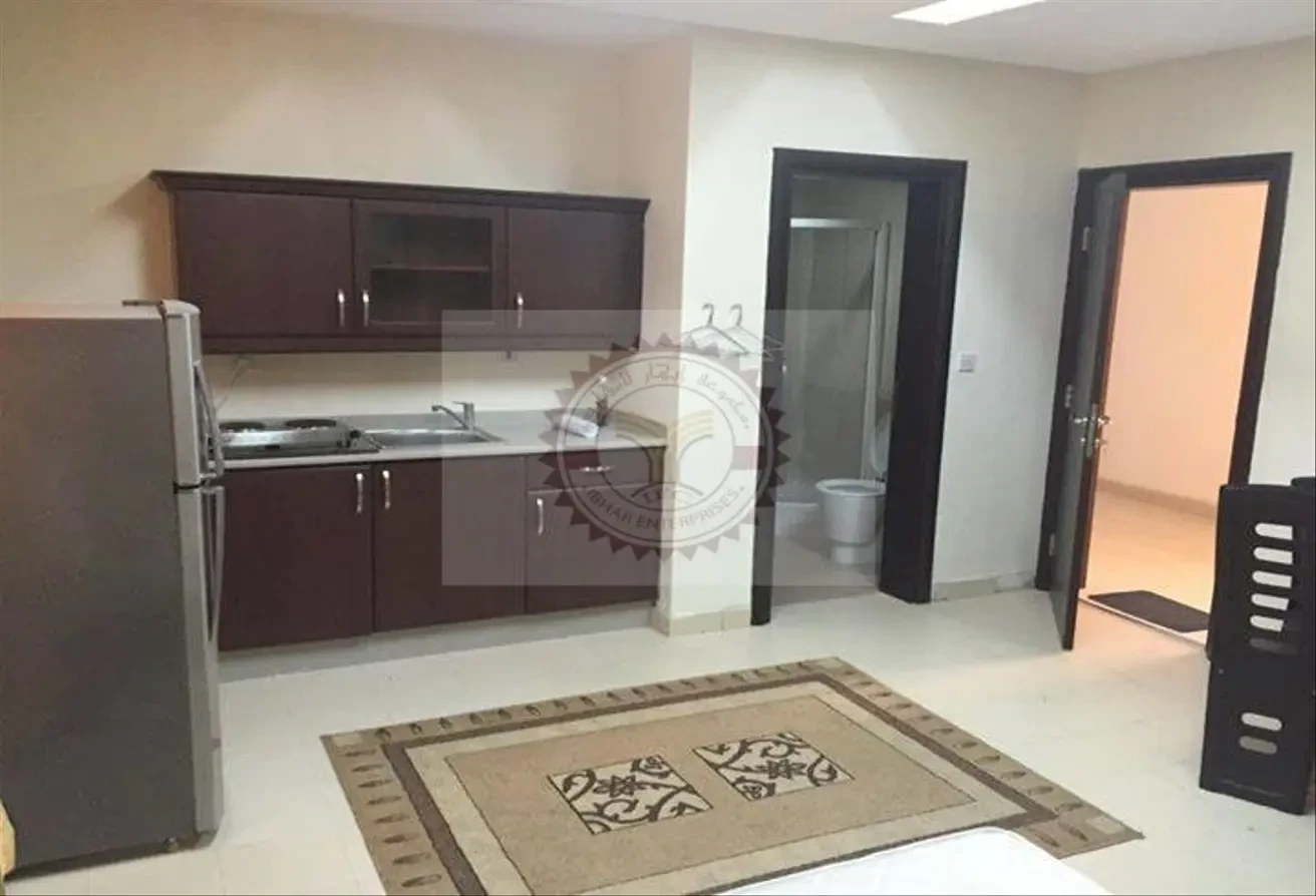 Studio furnished for rent in Doha - Apartment in New Salata