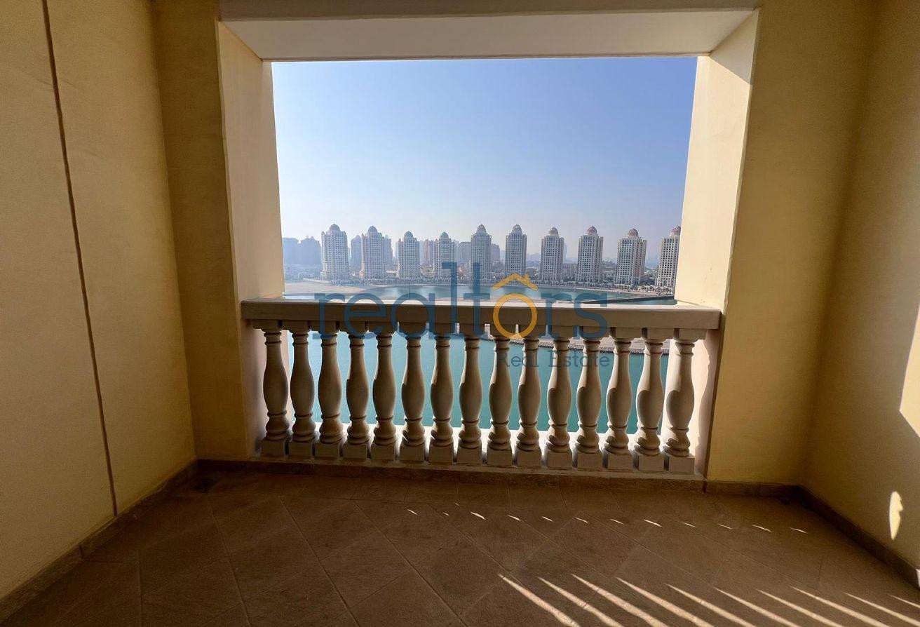 Direct Marina | 2 Bed Plus Maids | 3 Balconies - Apartment in Viva West