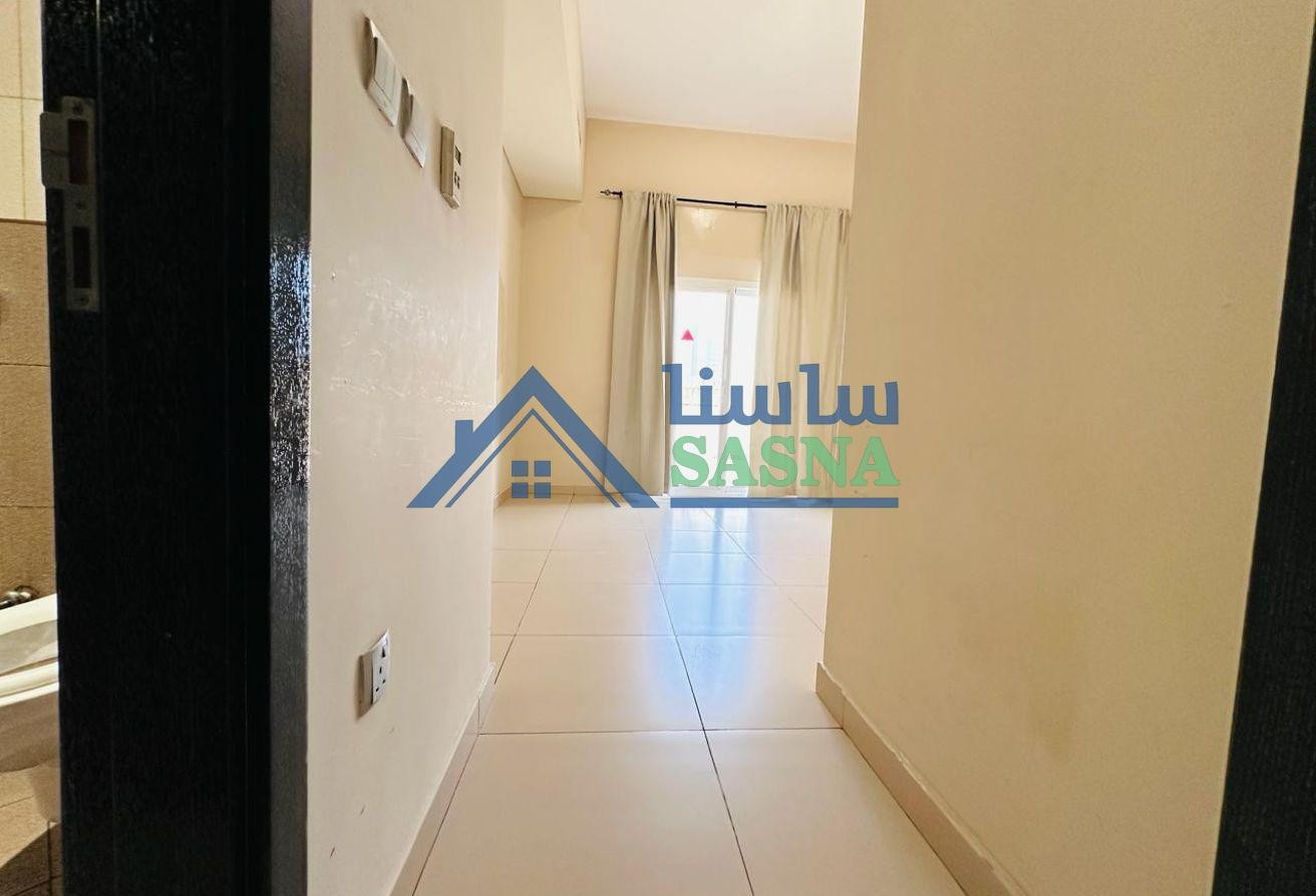 INCLUDING BILLS 2 BEDROOM APARTMENT WITH BACKYARD - Apartment in Fox Hills South