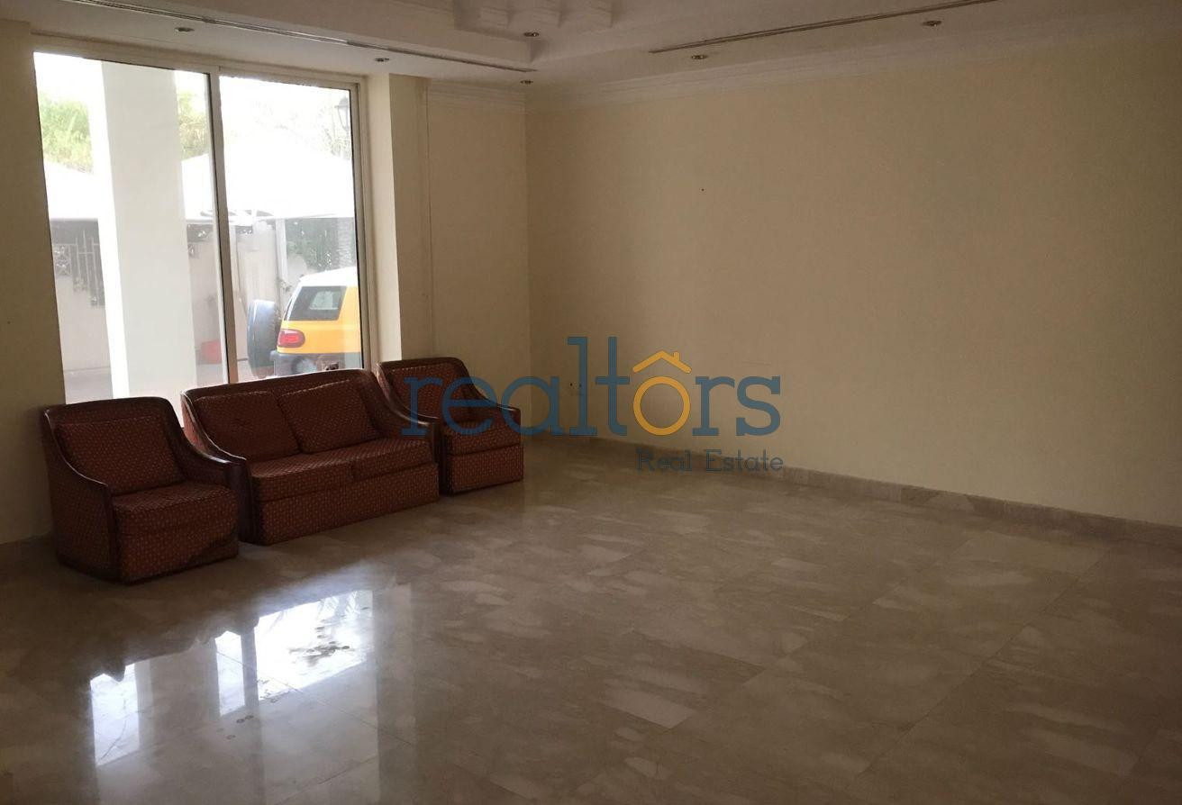 Amz 2 Attached Villa ! 5 Bed Plus Maid With Pool - Villa in West Bay Lagoon