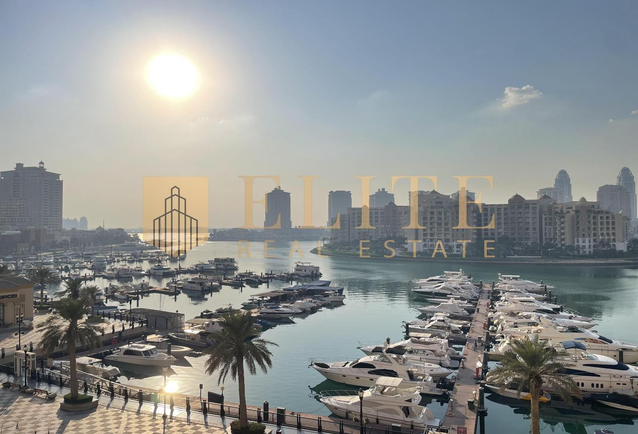 Fully Upgraded Two Bedrooms Townhouse - Townhouse in East Porto Drive