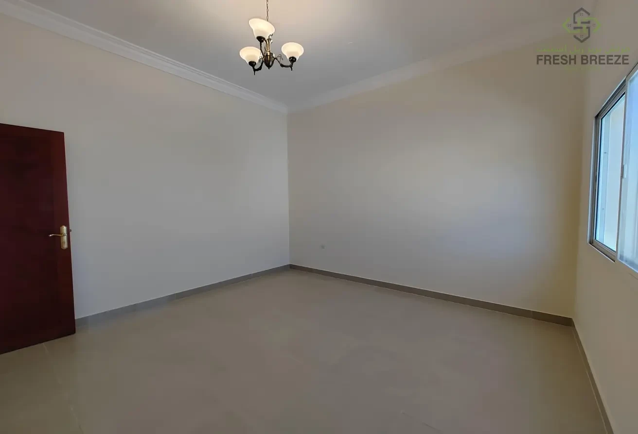 Spacious 4 BHK Villa+ Maid Room With Amenities. - Villa in Ain Khaled