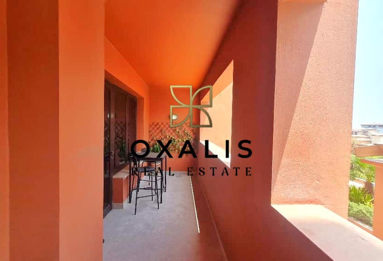 STYLISH 1 BEDROOM FULLY FURNISHED | WITH BALCONY