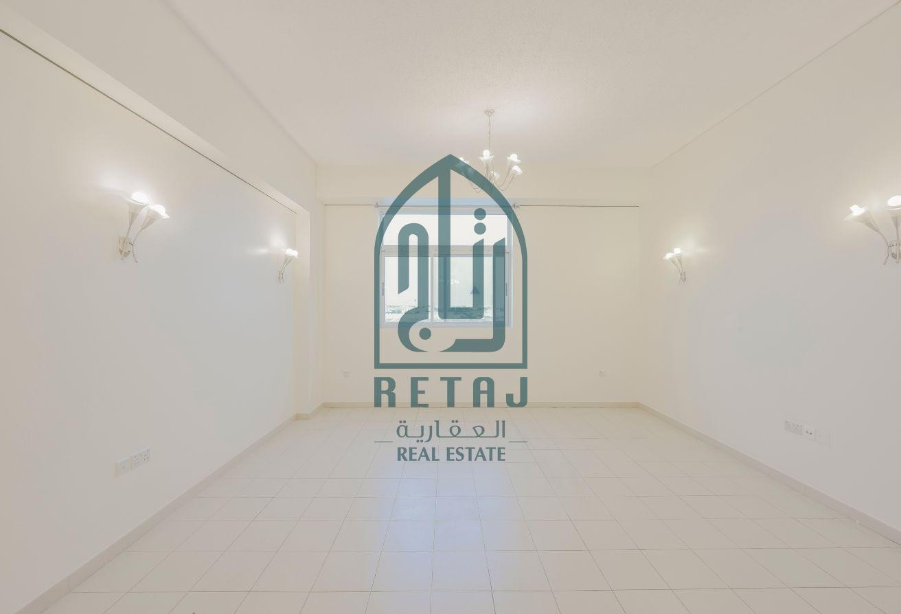 UNFURNISHED 2 BEDROOMS NEAR SAFARI MALL FOR RENT! - Apartment in Barwa Commercial Avenue