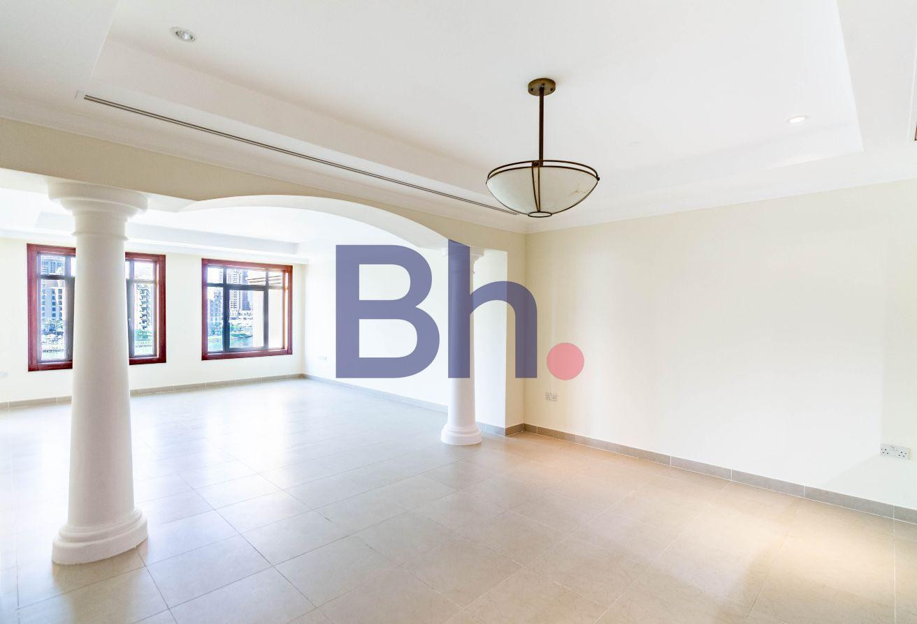 MODERN | 2 BEDROOMS TOWNHOUSE | MARINA VIEW