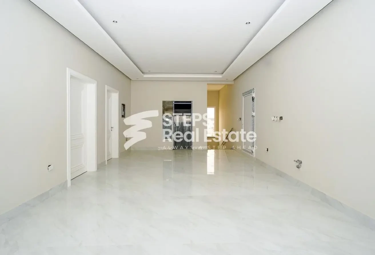 Luxury 7-Bedroom Villa for Sale in Al Wukair - Villa in Al Wukair