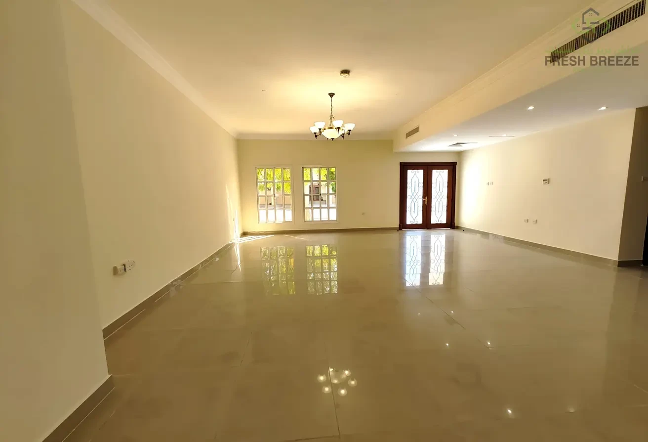 Spacious 4 BHK Villa+ Maid Room With Amenities. - Villa in Ain Khaled
