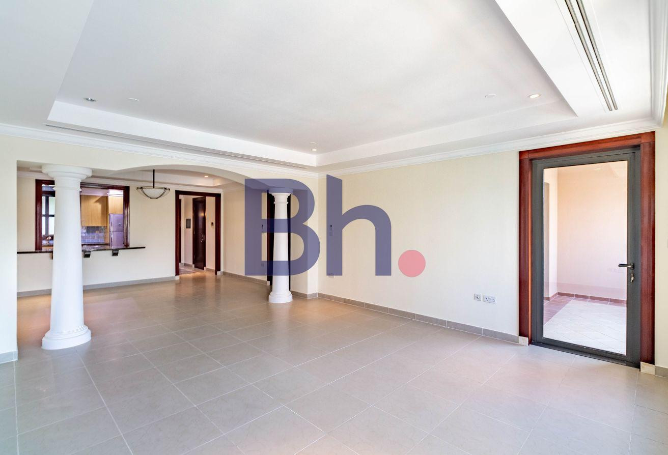 MODERN | 2 BEDROOMS TOWNHOUSE | MARINA VIEW