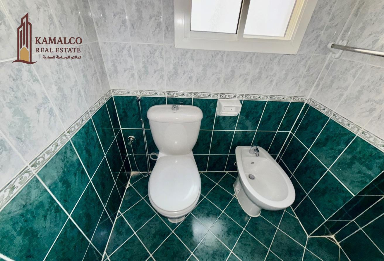 3 bedroom unfurnished apartment in bin Mahmoud