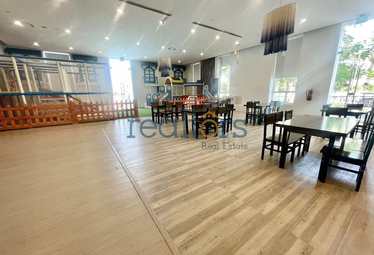 Premium 4-Bedroom + Maid’s Villa | Bills Included - Compound Villa in Lusail Residence