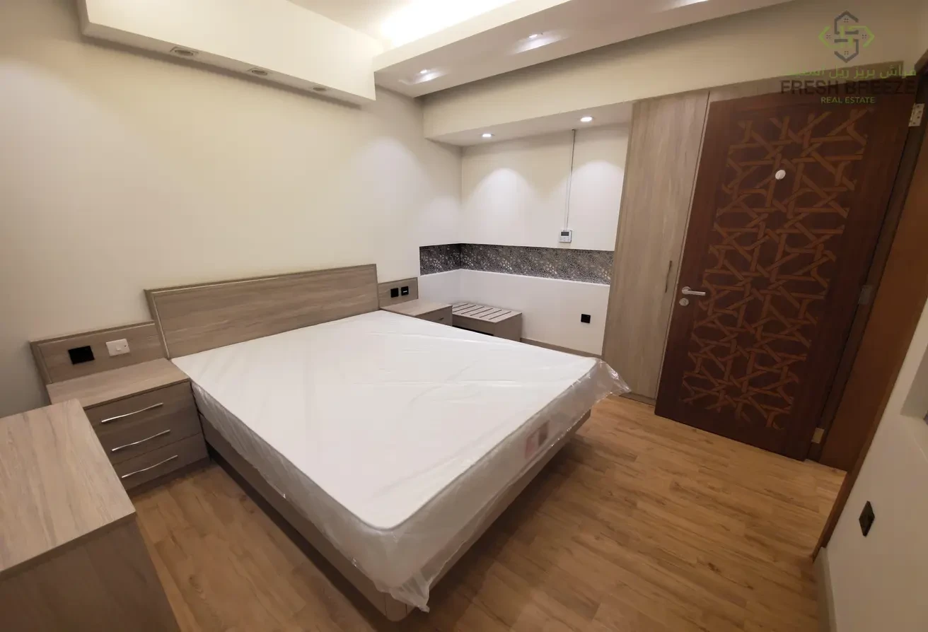 Luxury 1BHK Fully Furnished in al Nasr area - Apartment in Al Nasr Street
