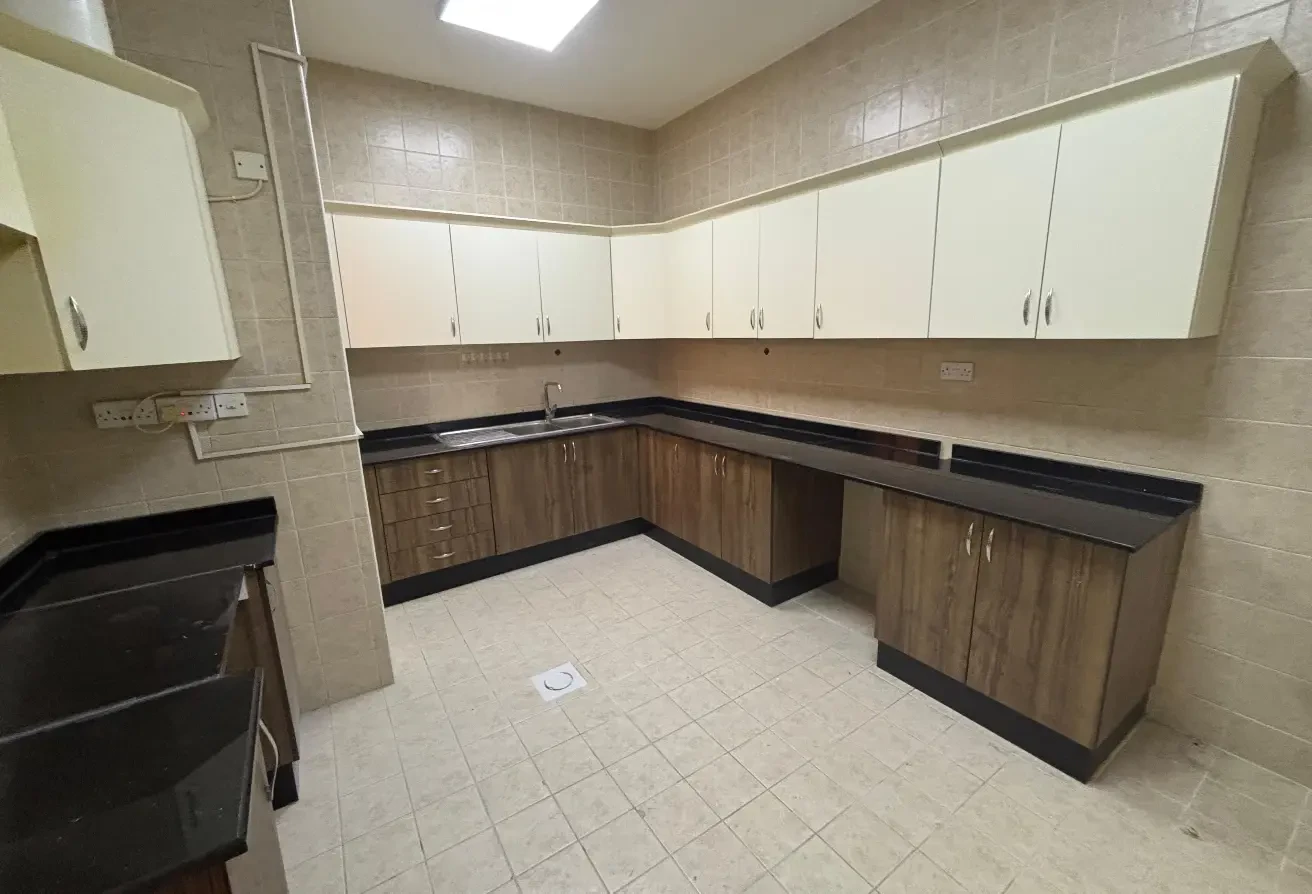 Deluxe 2 bedroom apartment. No commission. - Apartment in Najma