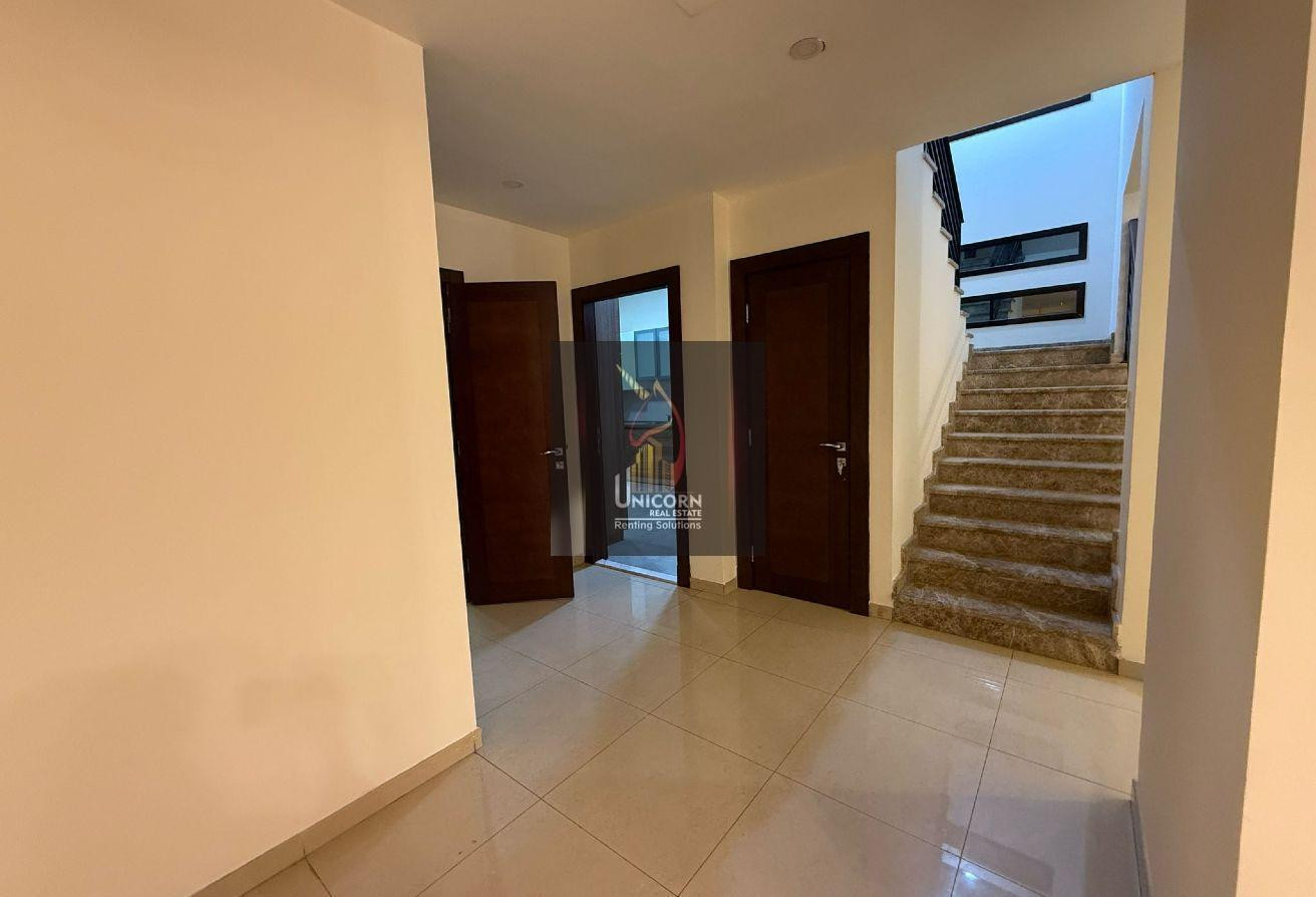 4-BHK Cmpd Villa+Maids Room|SF|Great Amenities - Compound Villa in Old Airport Road
