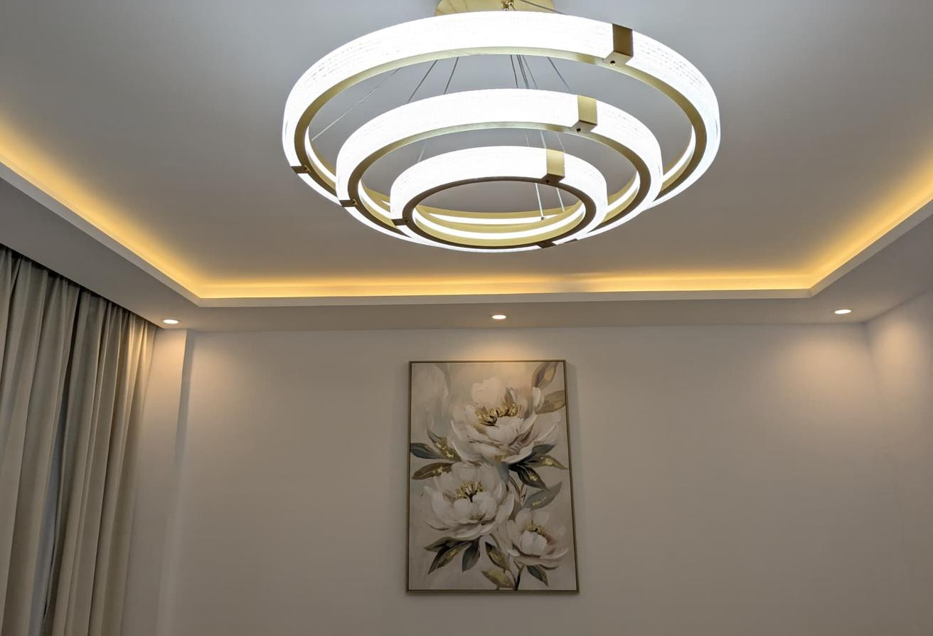 Luxury Spacious| 2 BHK With Furnished For Family