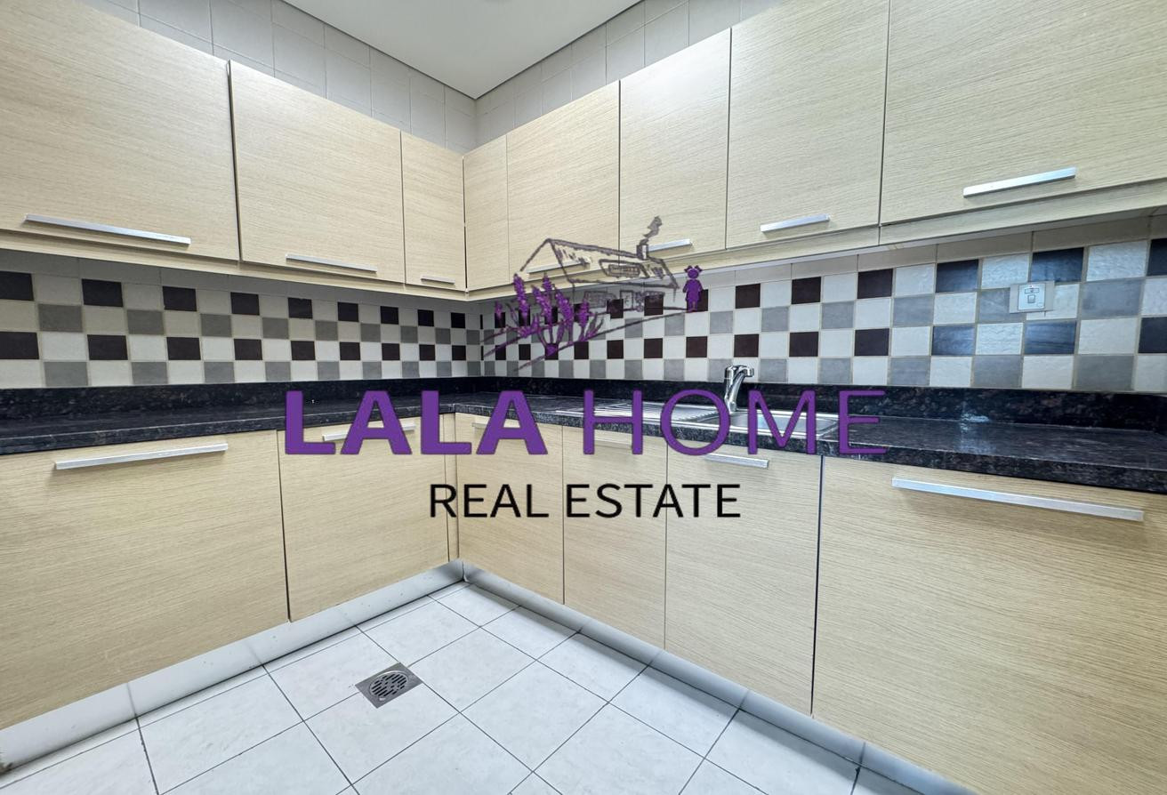 Spacious 3Bedrooms + Maid’s apartment