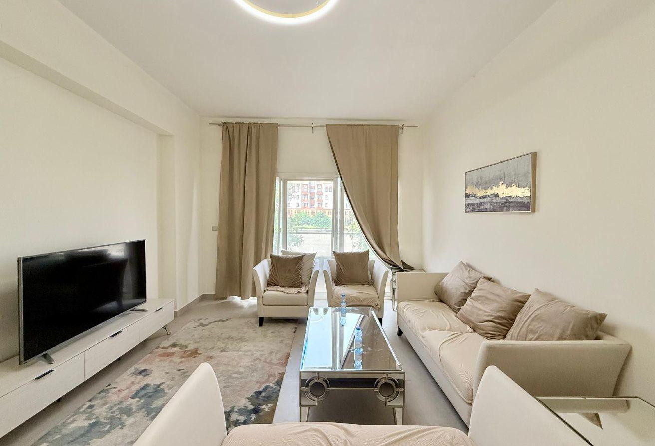 SPACIOUS 2 + MAID FULLY FURNISHED / BALCONY - Apartment in Dara