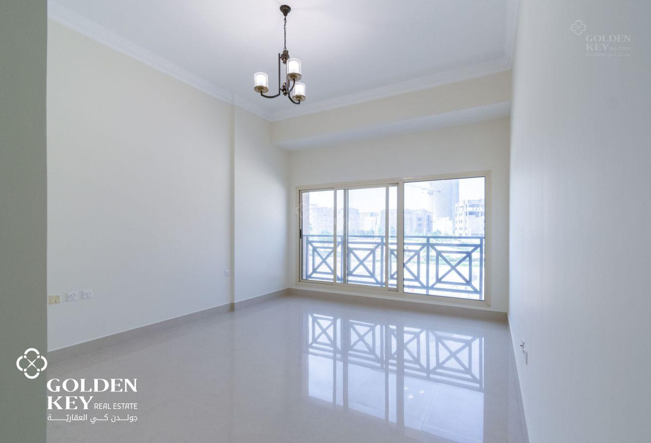 Bills Included |Semi-Furnished 3BR | Open Layout - Apartment in Residential D6
