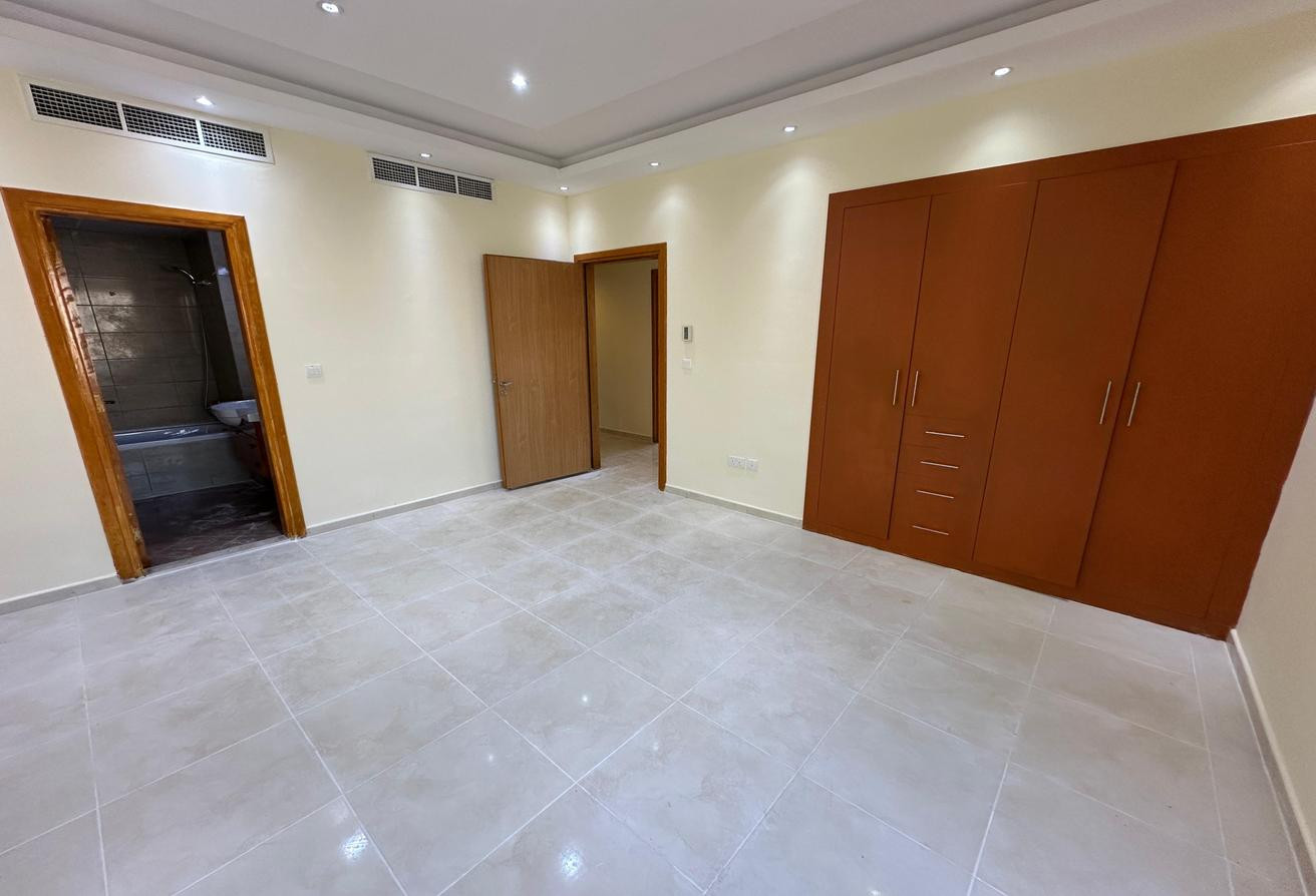 Spacious 3BHK with balconies -for Sale -in Lusail - Apartment in Fox Hills