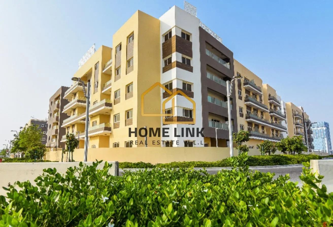 HURRY UP / GOOD INVESTMENT / STADUIM VIEW