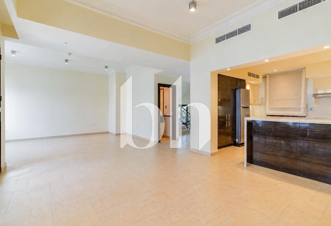 VENICE-INSPIRED LUXURY TOWNHOUSE | 3BEDROOM + MAID
